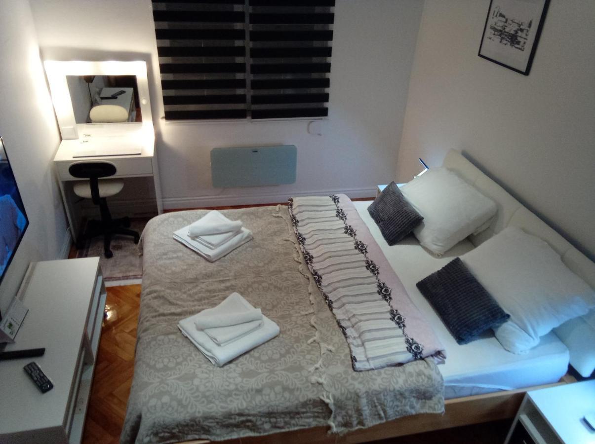 Ducic Apartment เทรบินเย ภายนอก รูปภาพ